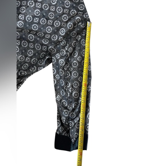 Majestic Black and Gray Patterned Men's Shirt - Picture 10 of 10